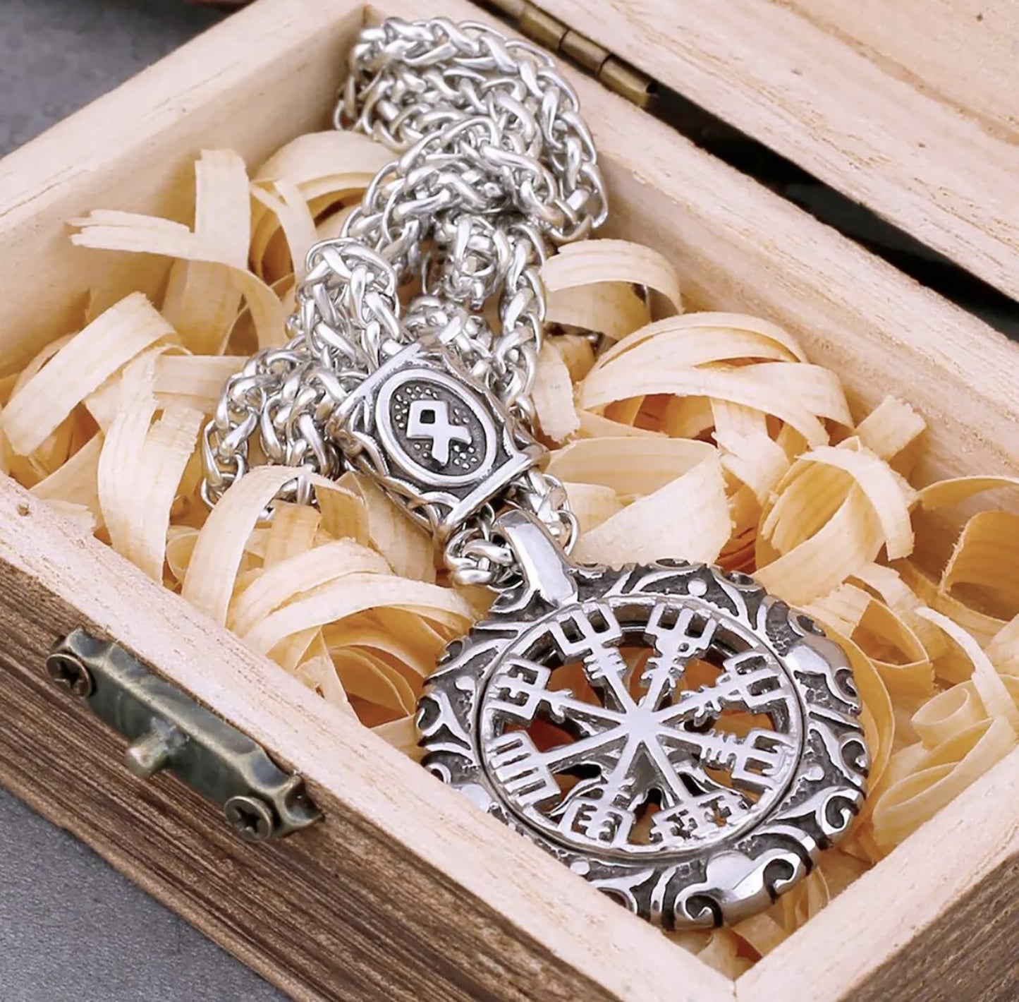 Stainless Steel Nordic Vintage Compass Necklace