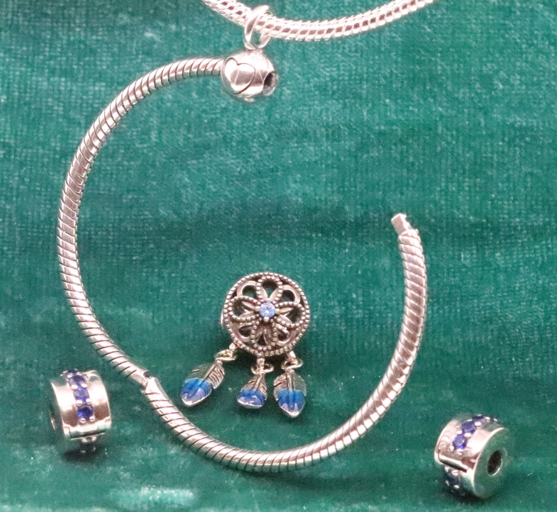 Beautiful Sterling Silver O Charm Pendant on 22" Necklace