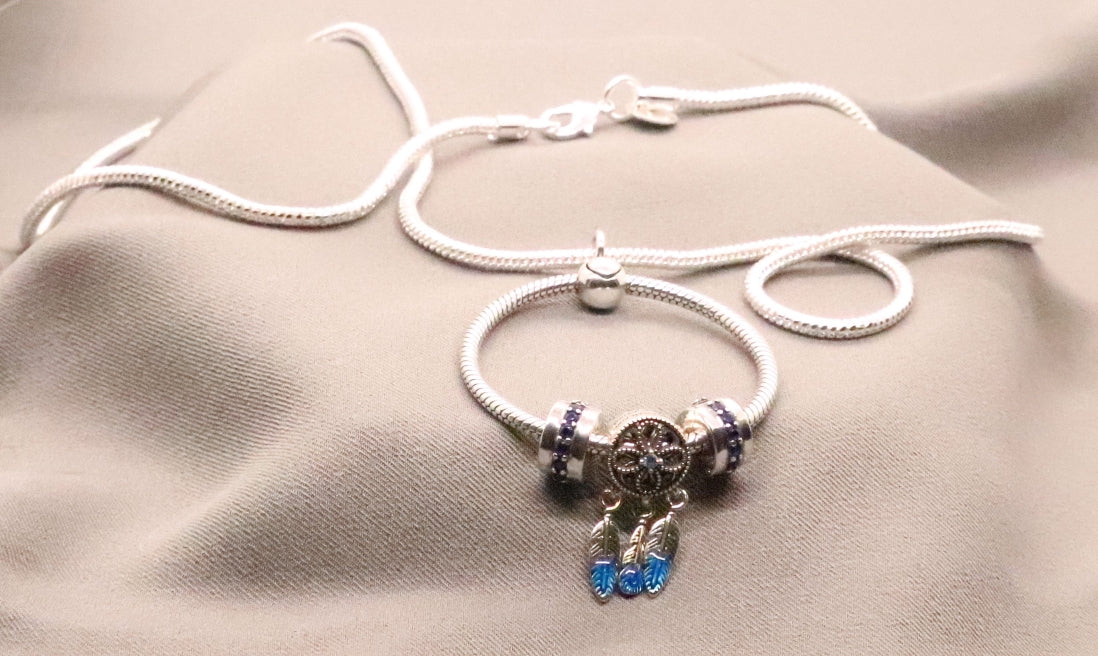Beautiful Sterling Silver O Charm Pendant on 22" Necklace