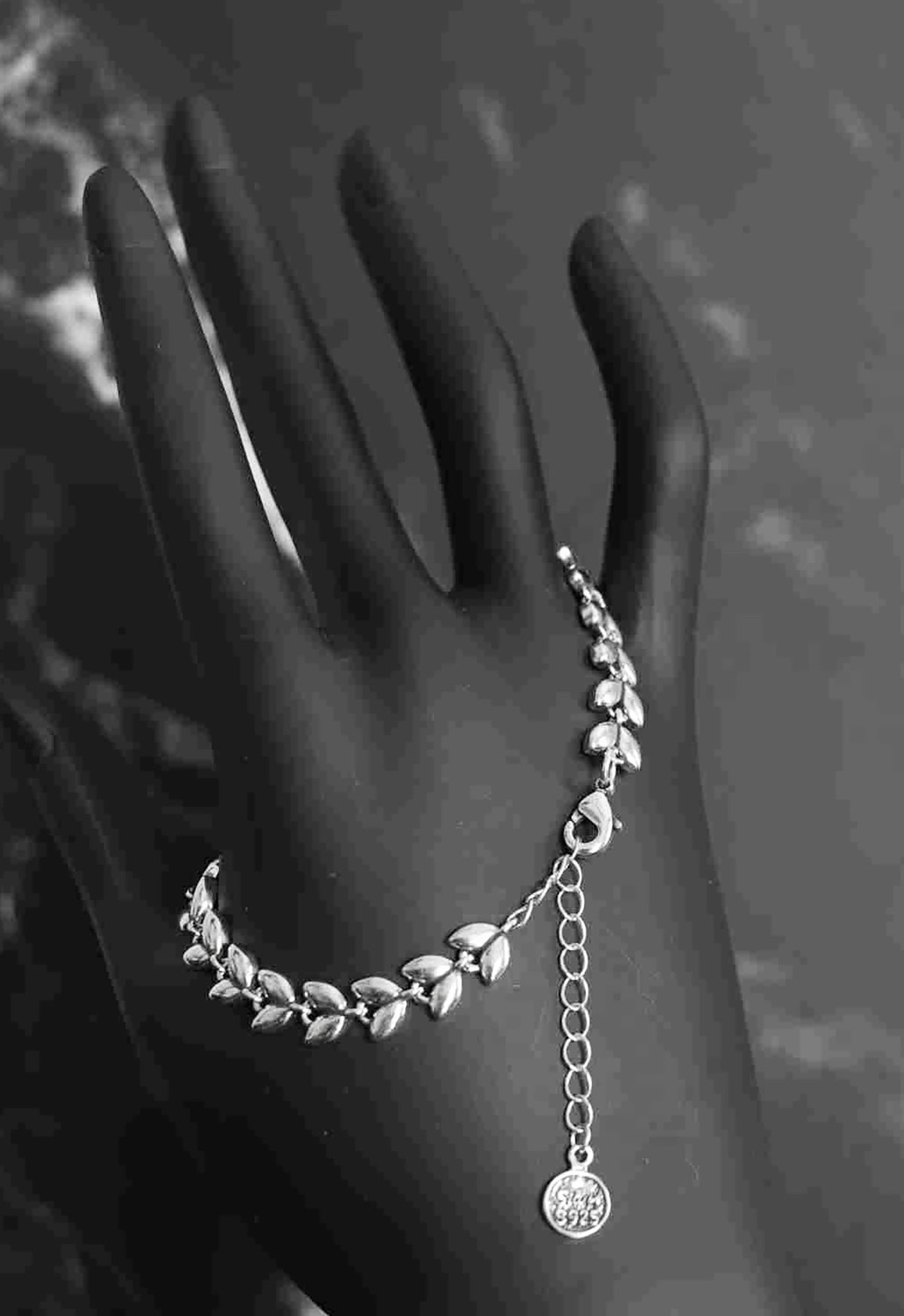Lustrous Chevron Flow Sterling Silver Bracelet – Platinum-Look Modern Elegance