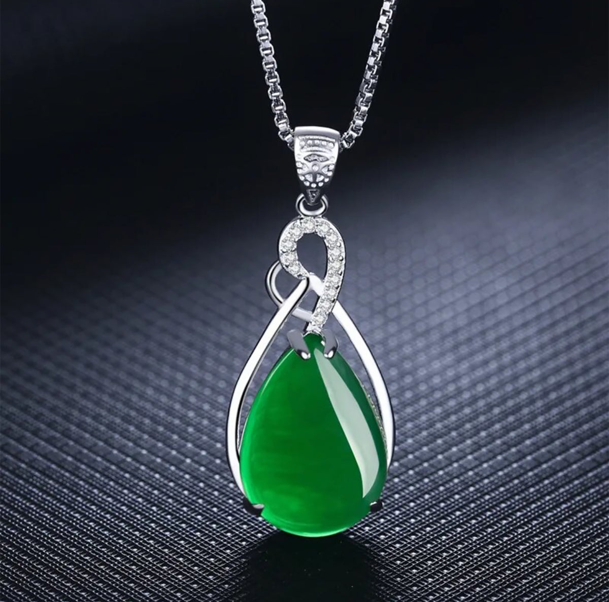 Green Verdant Reflections Elegance Chalcedony Jade Sterling Silver Pendant