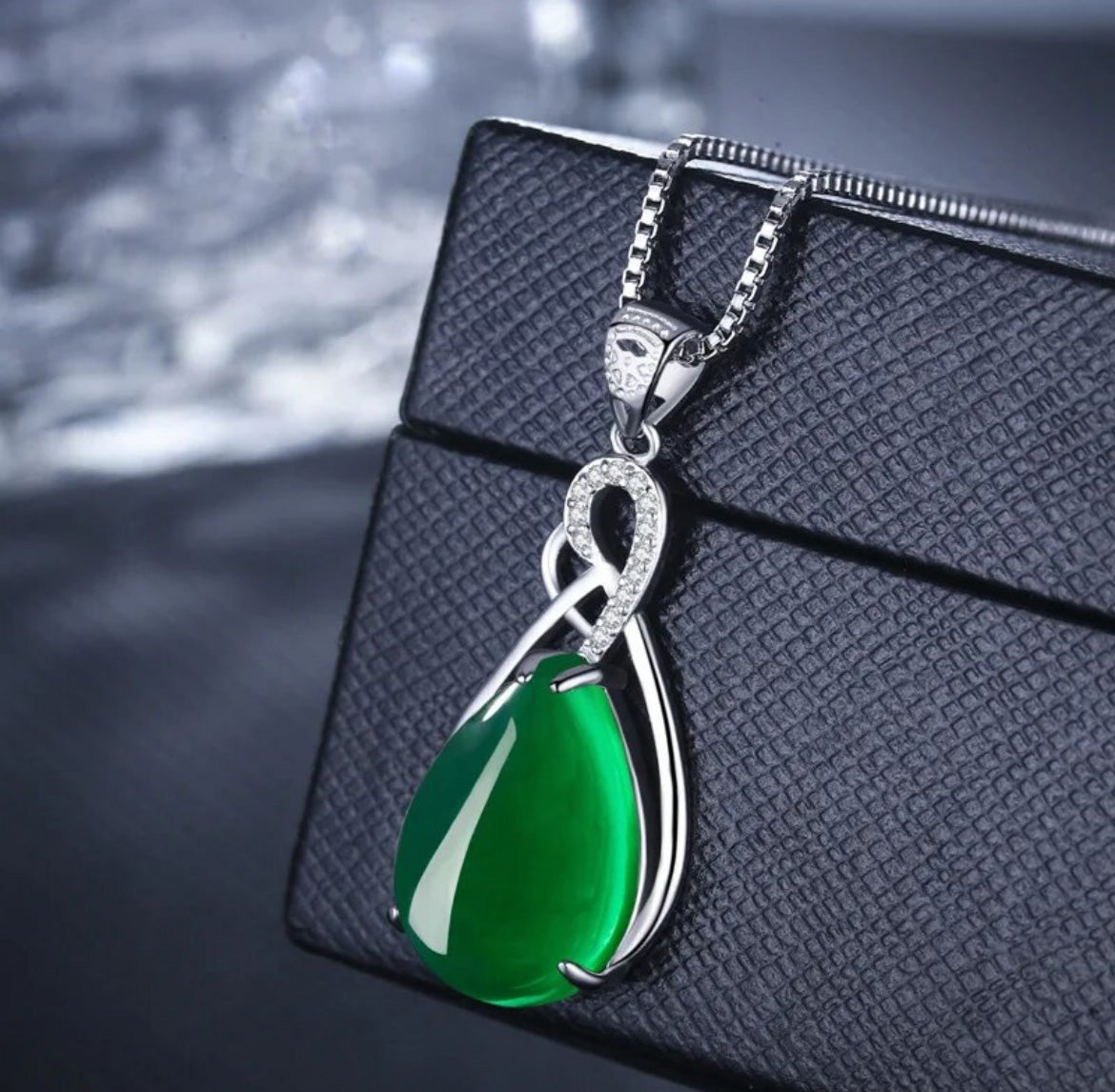 Green Verdant Reflections Elegance Chalcedony Jade Sterling Silver Pendant