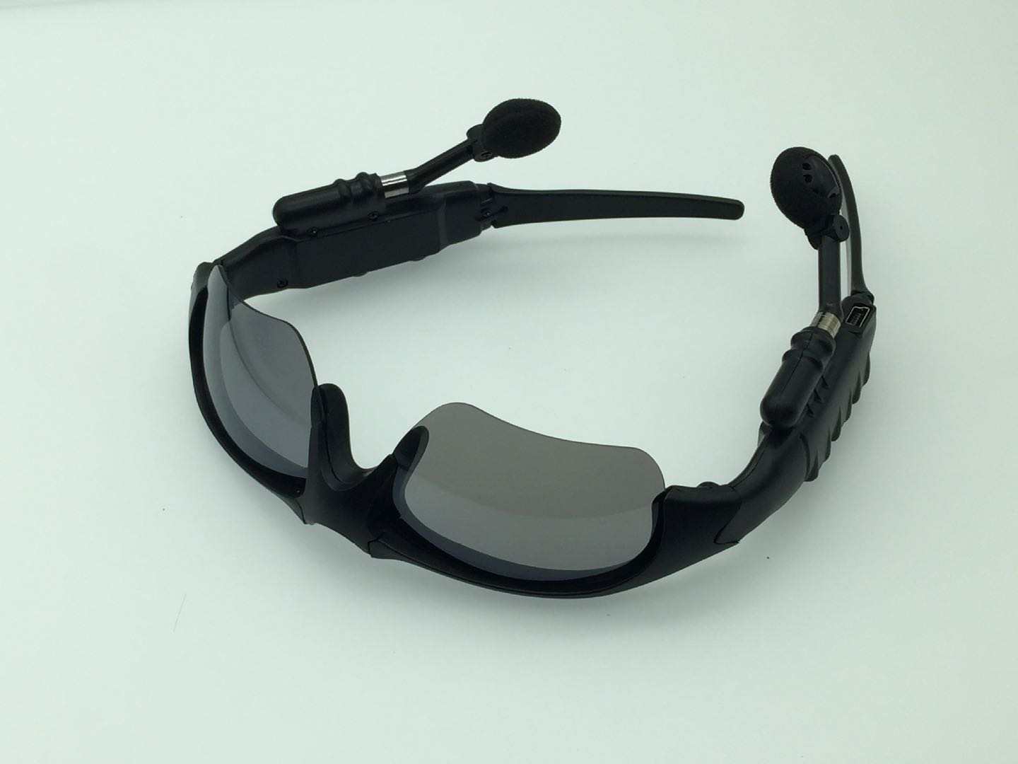 High-Quality Smart Sunglasses with Built-in Wireless Headset - Black